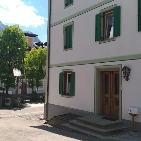 Piller Roner Rosa Apartman *